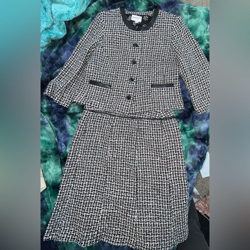 Pendleton Black and White Tweed Jacket and skirt.